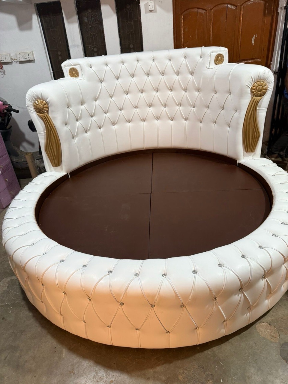 Luxury White Faux Leather Round Bed view 4