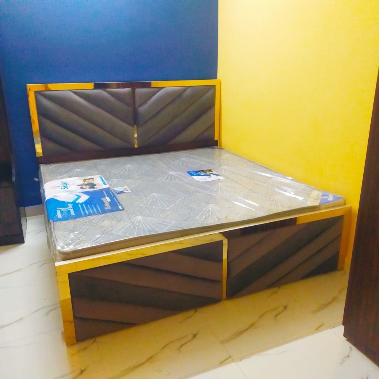 Safety Bed High Head view 3