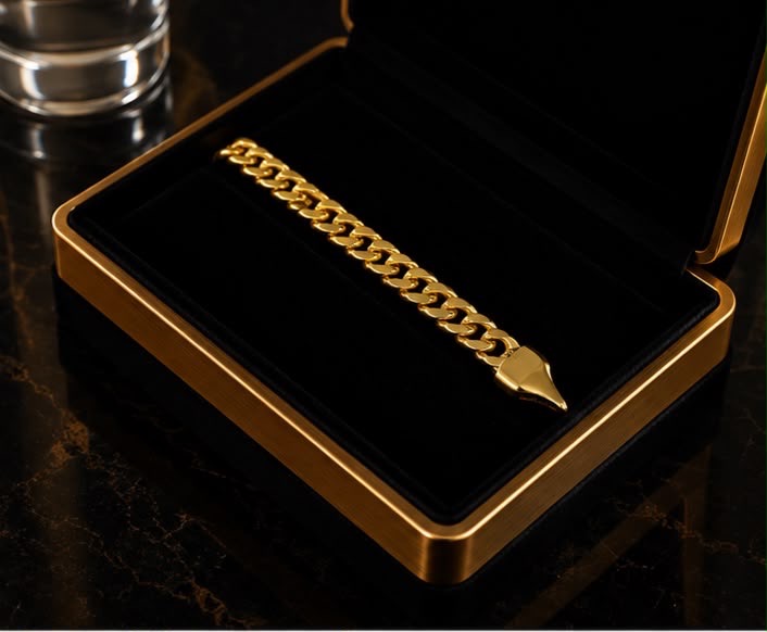 Men Gold Bracelet view 3