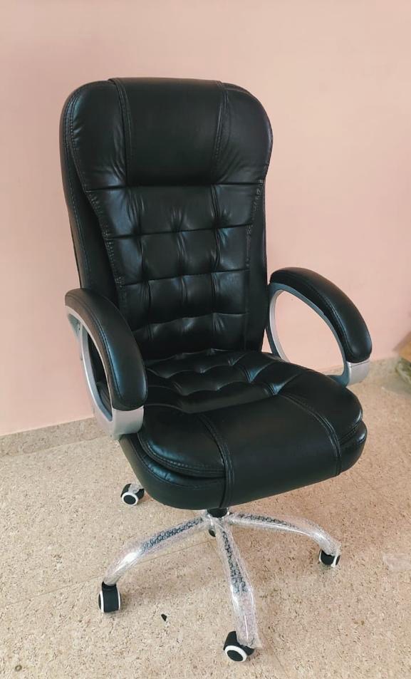 Ergonomic Office Chair view 3