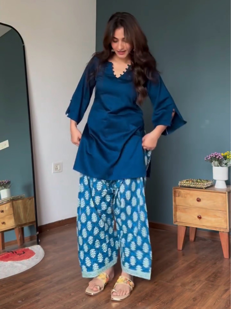 Indigo Printed Farshi Set view 2