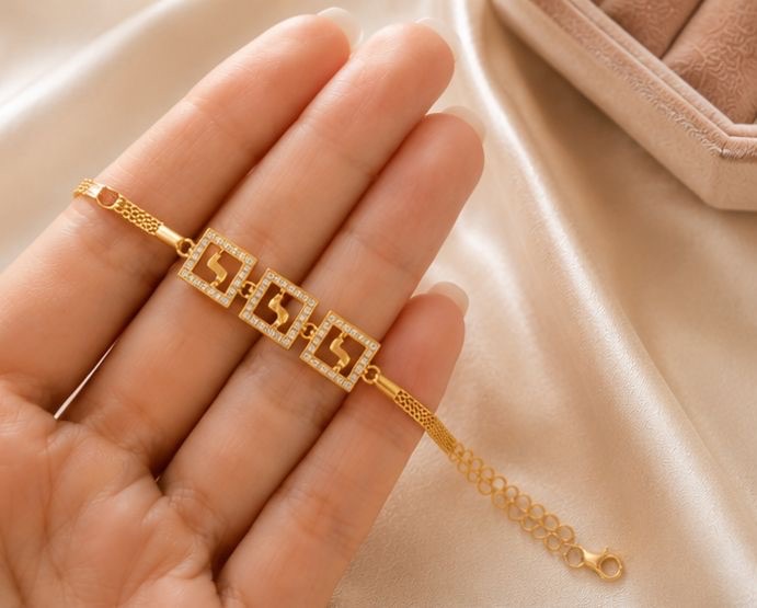 Gold Haveli Bracelet view 2