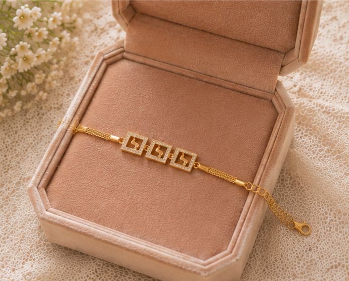 Gold Haveli Bracelet view 3