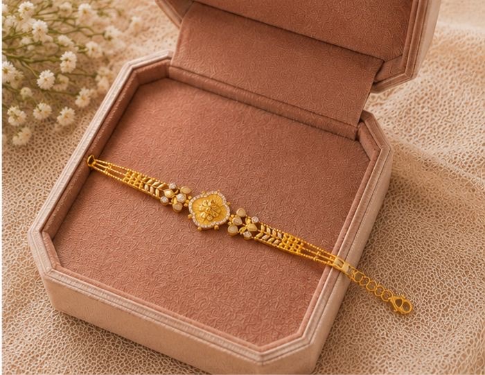 Gold Floral view 2
