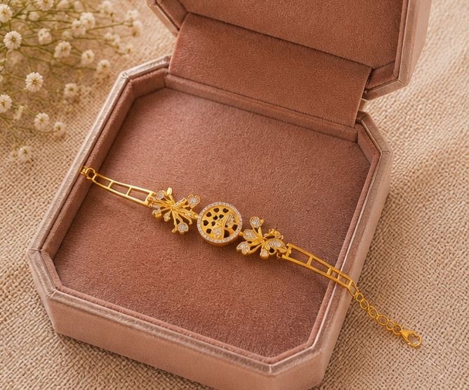 Elegant Bracelet view 3