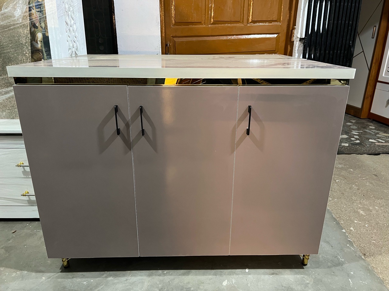 Modern Cabinet view 3