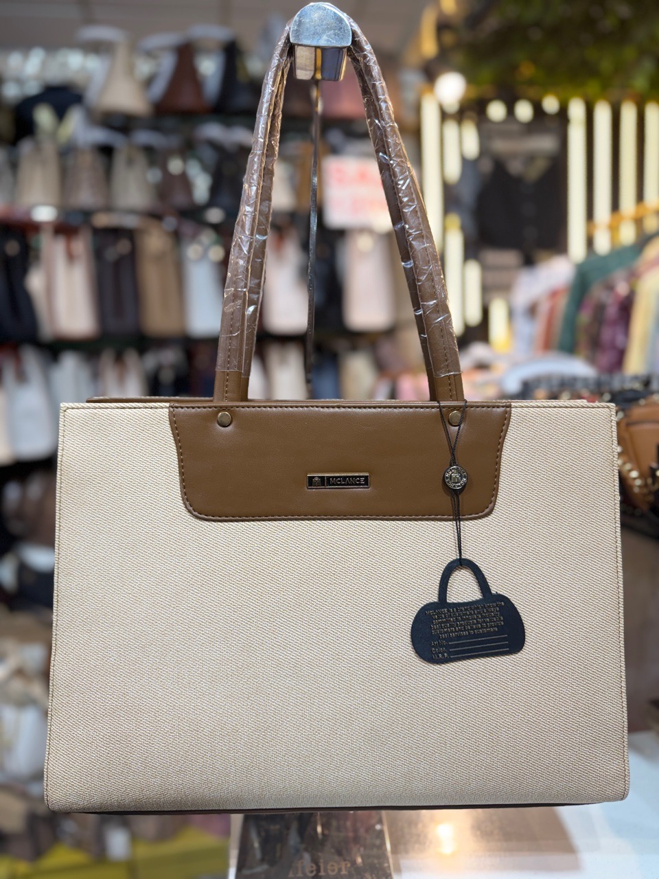 Stylish Tote Bag 💼 view 4
