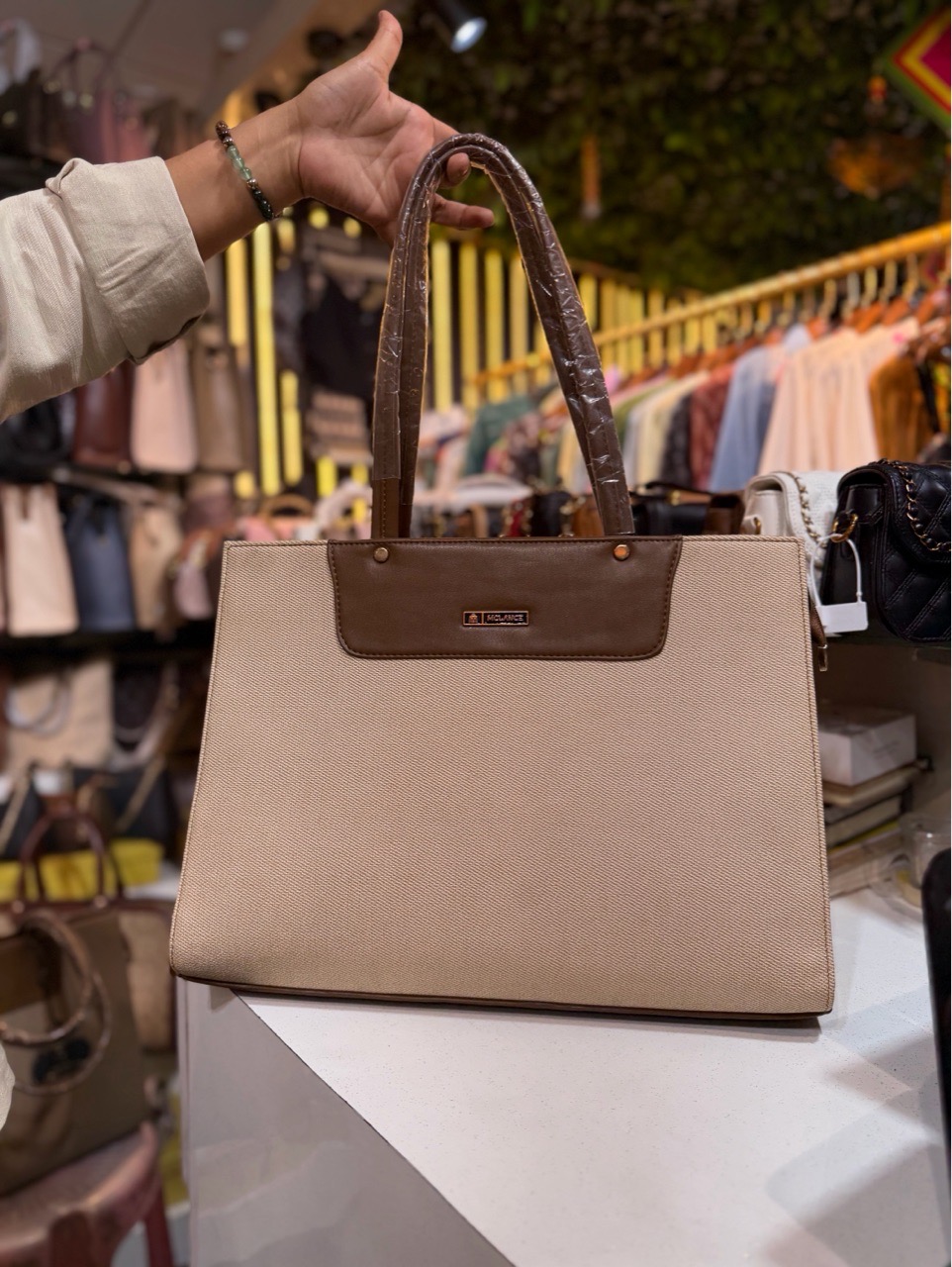 Stylish Tote Bag 💼 view 6