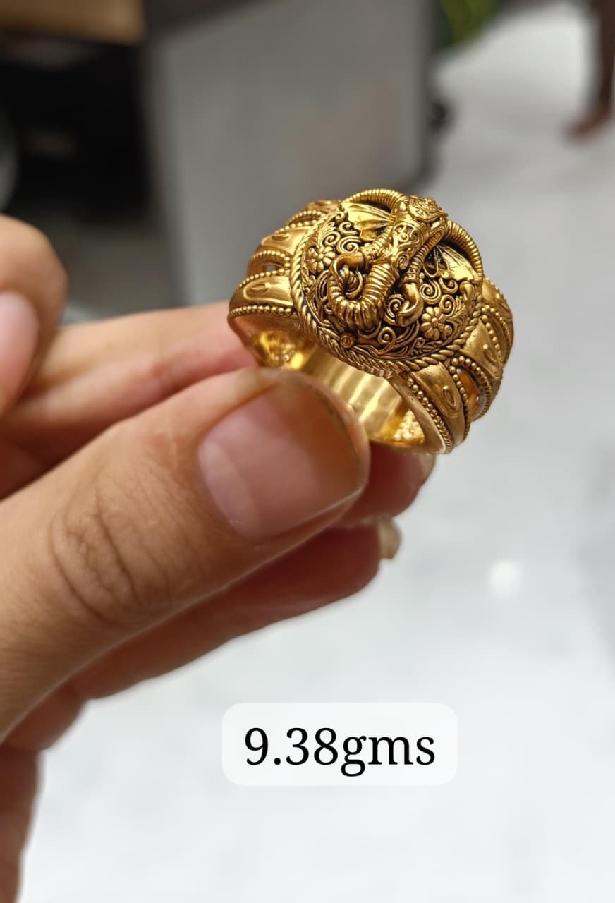 Traditional Gold Ring Paper Casting view 3