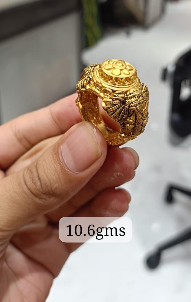 Traditional Gold Ring Paper Casting view 4