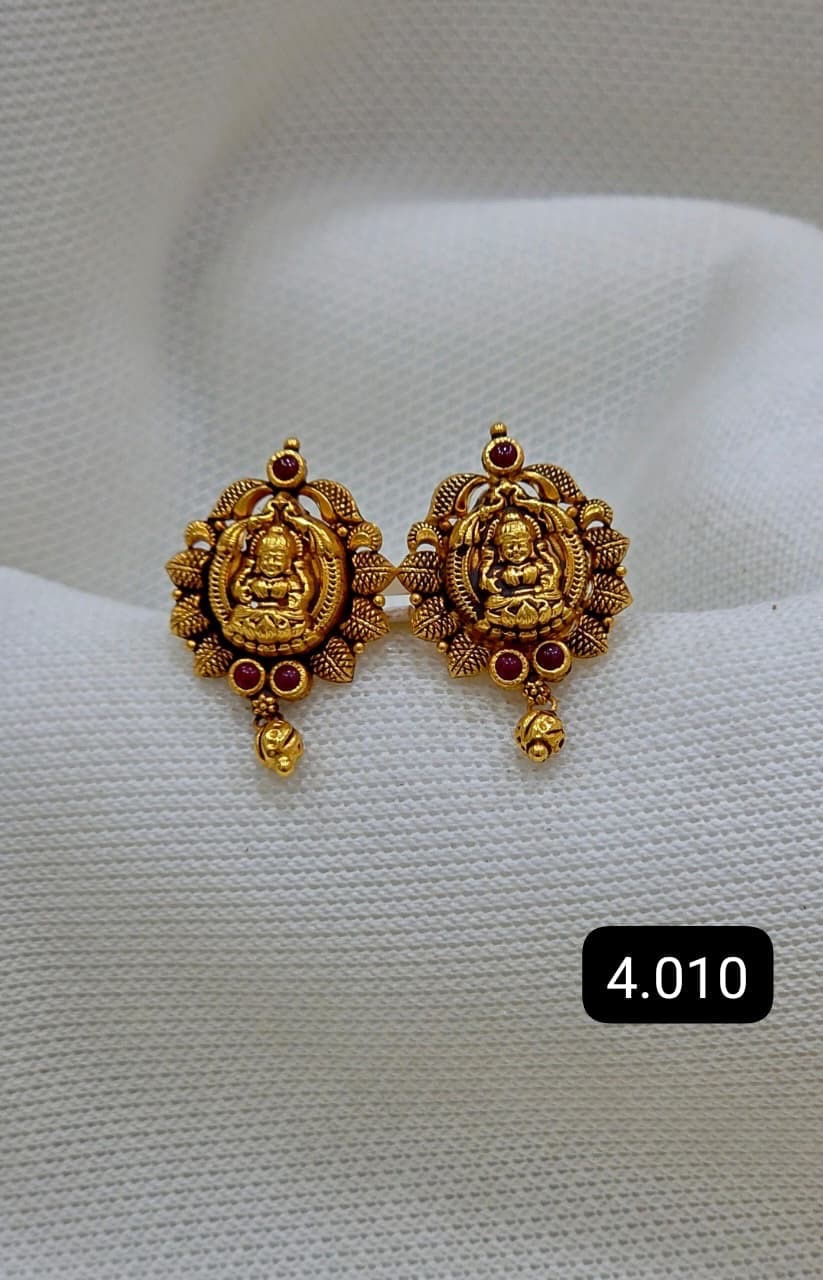Traditional Gold Earrings1 view 5