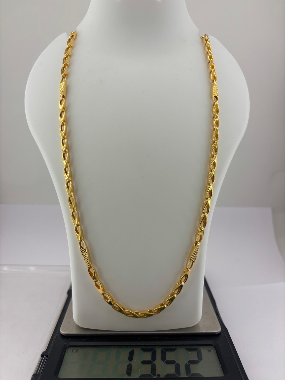 Cuban Chains1 view 10