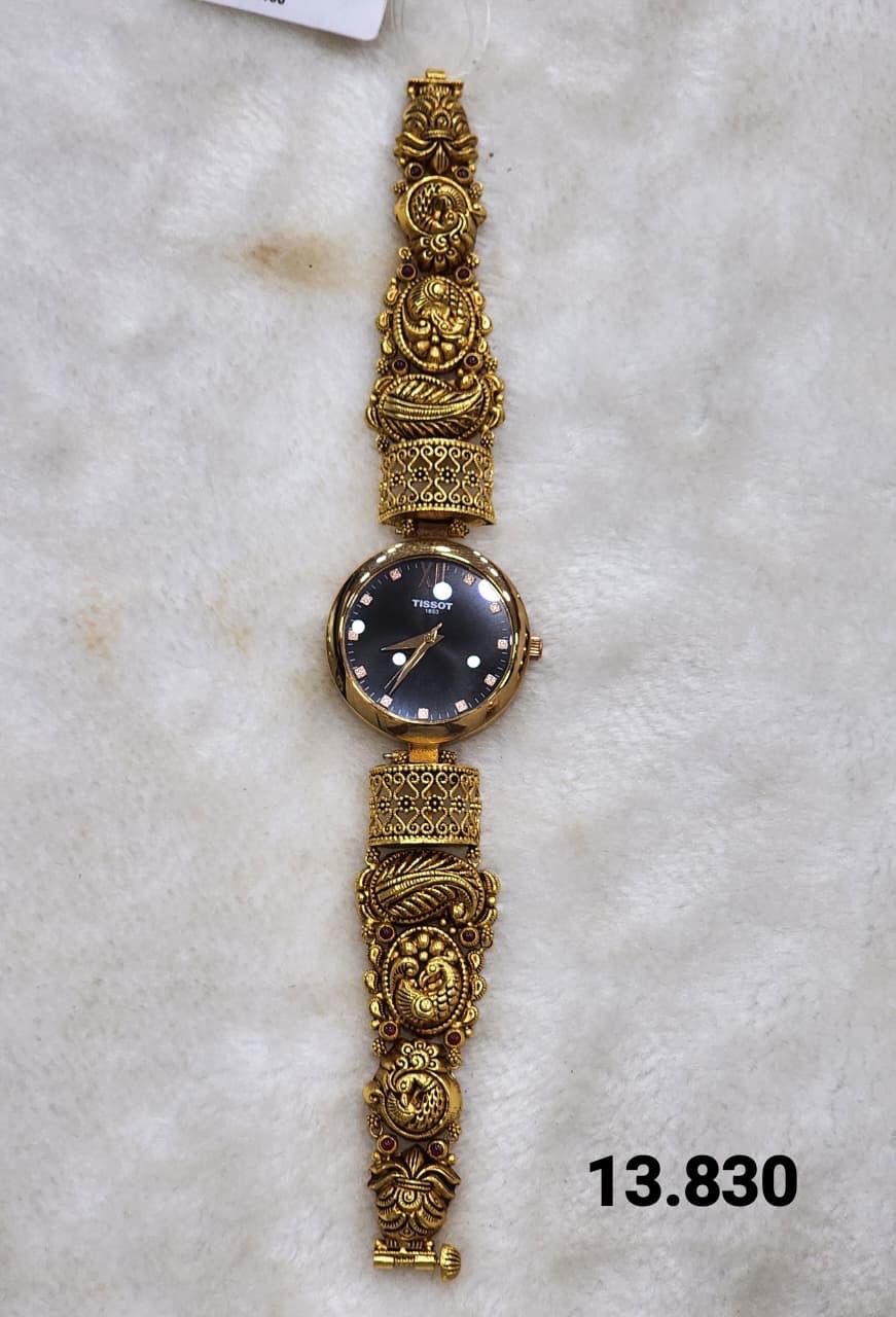 Riya Gold Watch view 2