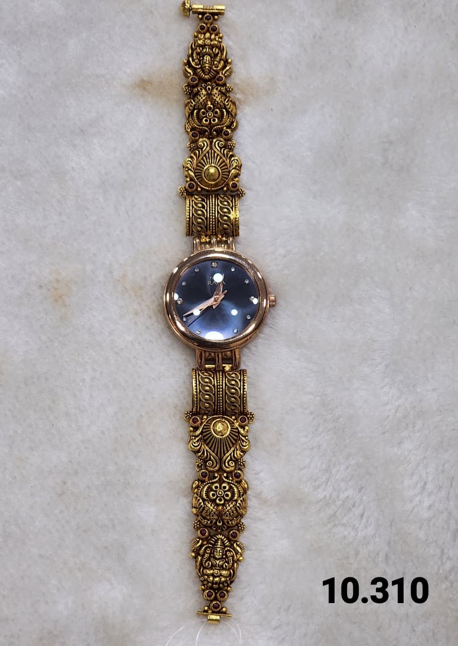Riya Gold Watch view 3