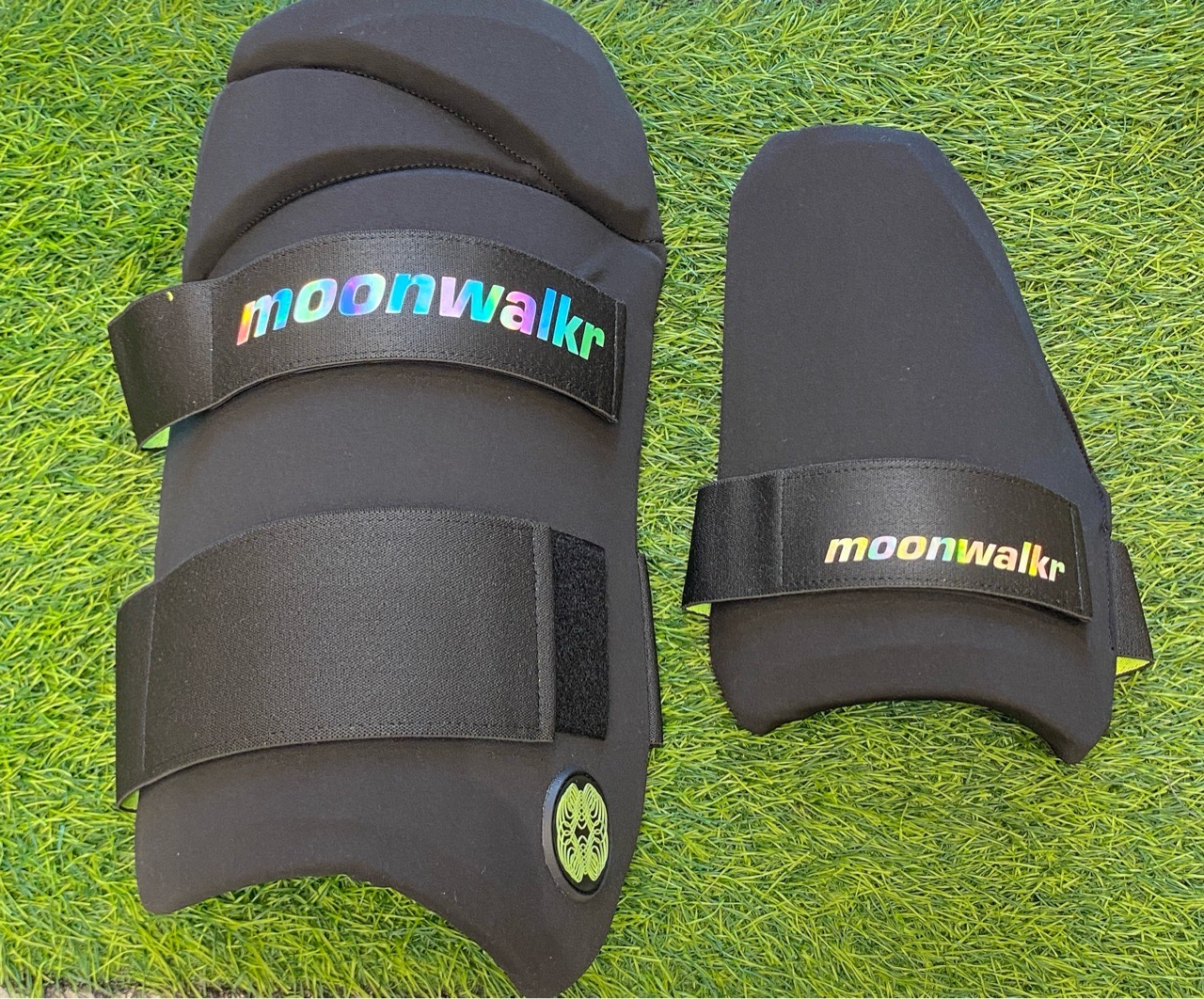 Moonwalkr Thigh Guard view 2