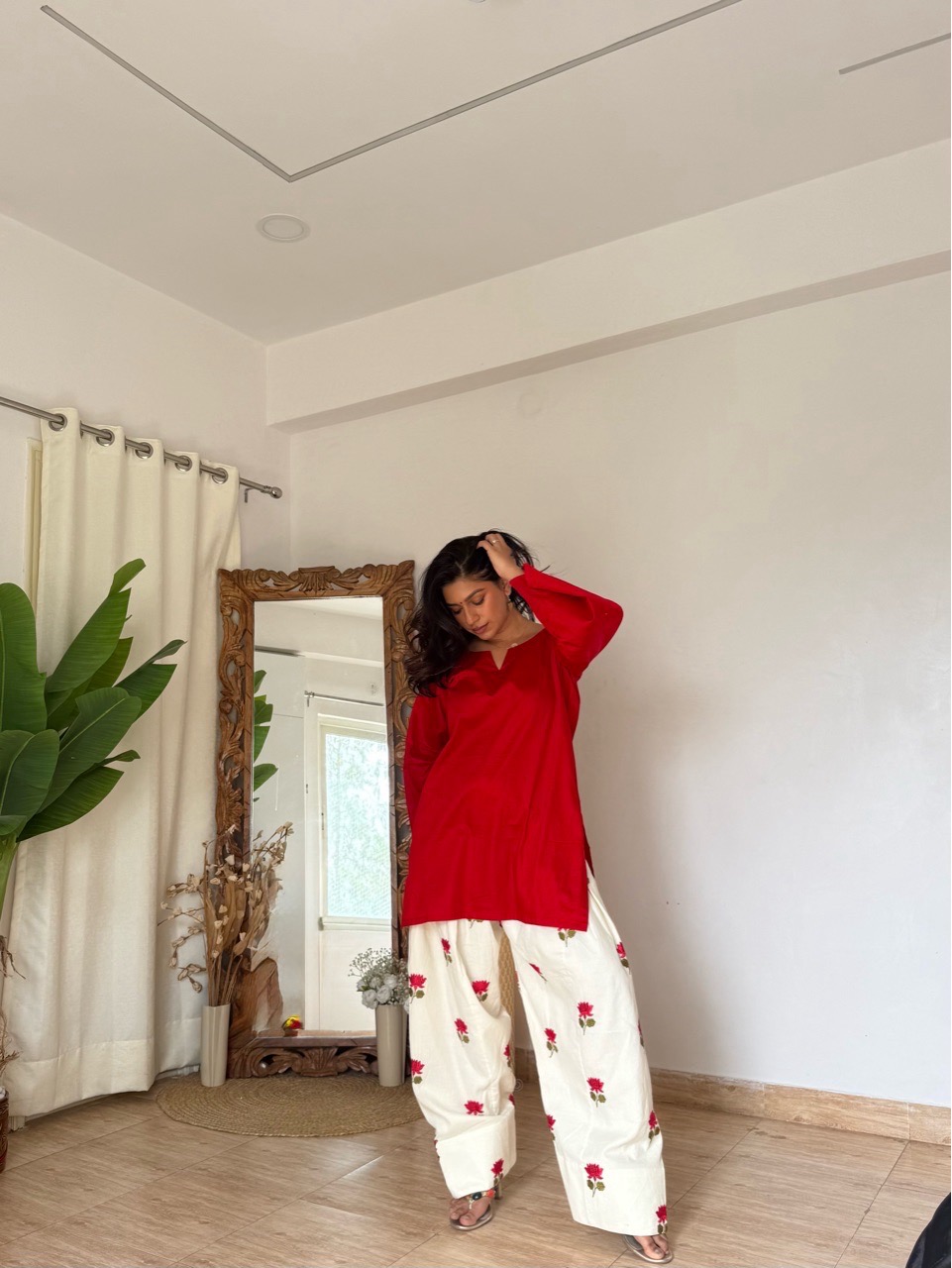 Lotus Farshi Salvar set view 6